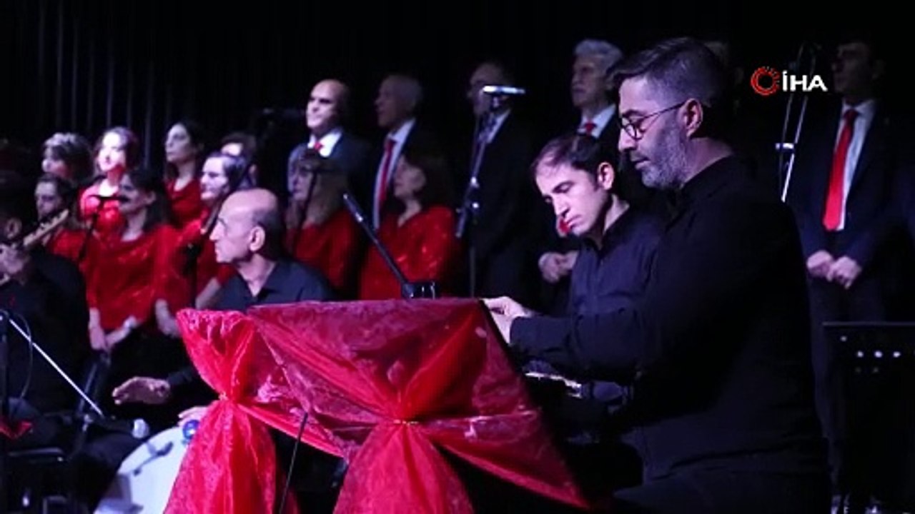 Sarıkamış şehitleri kahramanlık türküleriyle yad edildi