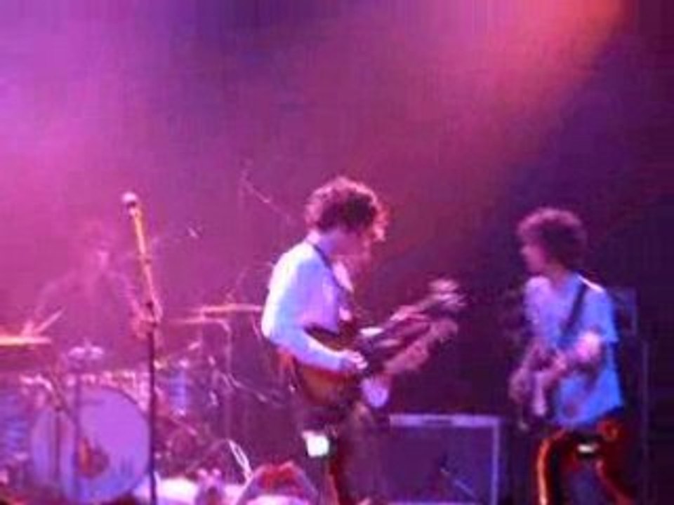 BB Brunes - La Cigale - 23.04.08 - Summer days