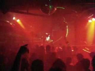 HardKoncept V² : R3m Vs Artemis