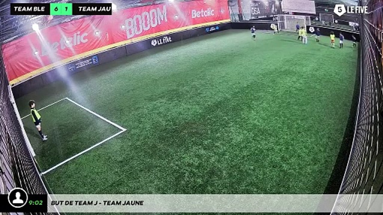 But de Team J - Team jaune