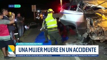 Una mujer fallece en choque entre un minibús y un camión en la carretera a Camiri