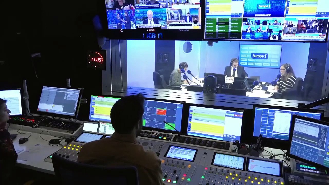 François Bayrou en déplacement sous haute tension à Mayotte.