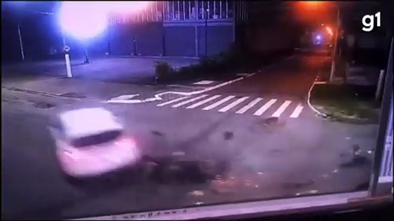 Cantor de pagode morre em acidente de trânsito e motorista é preso após teste do bafômetro; VÍDEO