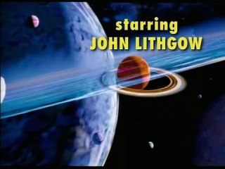 Hinterm Mond gleich links  E02