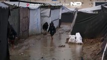 NO COMMENT: La lluvia agrava la tragedia de los desplazados por la guerra en Gaza