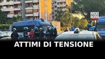 Tensioni durante sgombero a Roma, 10 feriti