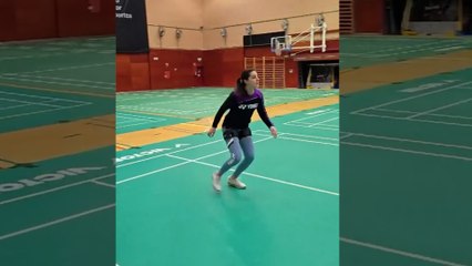 Carolina Marín publica un vídeo entrenando y celebrando su recuperación de la lesión de rodilla