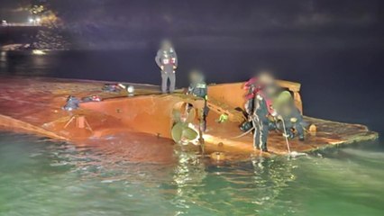 서해 고파도 해상 83t 차도선 전복..."5명 수색 중" / YTN