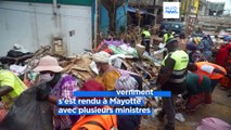 À Mayotte, François Bayrou annonce des mesures pour reconstruire l'archipel