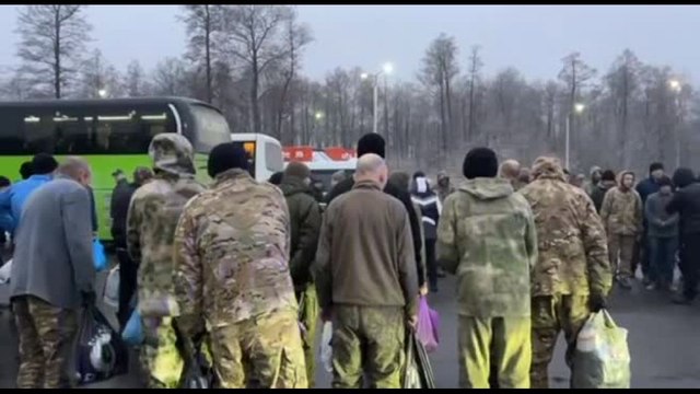 Scambio di 300 prigionieri fra Russia e Ucraina a fine anno