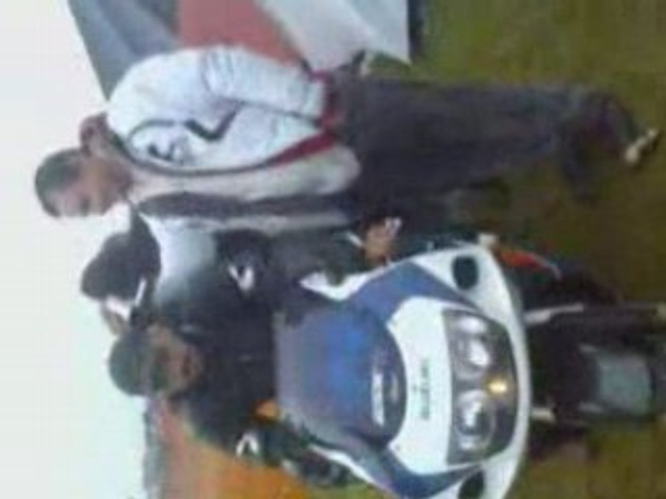 Reveillez par gsxr pour willy