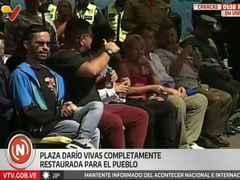 Caracas | Rinden homenaje a Darío Vivas con la reinauguración de la plaza en su honor