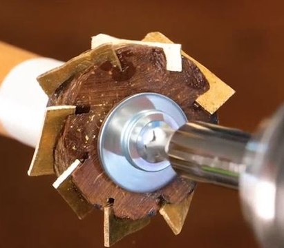 Coconut upcycling! Transforming shells into unique masterpieces!