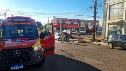 Batida envolve em Vectra e Fiorino na Avenida Carlos Gomes