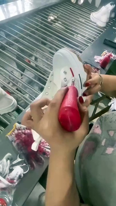 3148240748372550030_57406188555