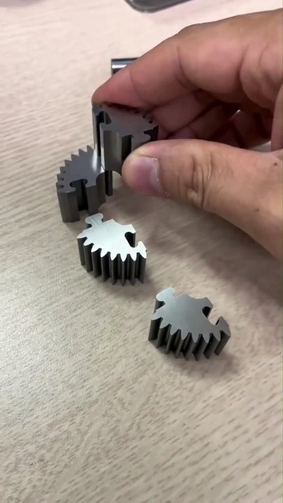 3152007394683618357_57406188555