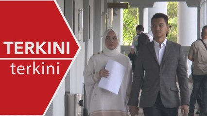 [TERKINI] Vivy Yusof, suami dapat pasport sementara tunai umrah