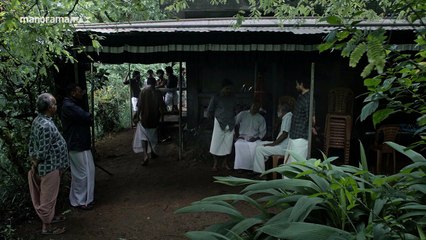 Family.2024.720p.MMAX.WEB-DL.DD 5.1.H.64-TR (2)[Trim]