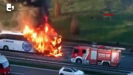 Bağcılar'da yolcu otobüsünde yangın