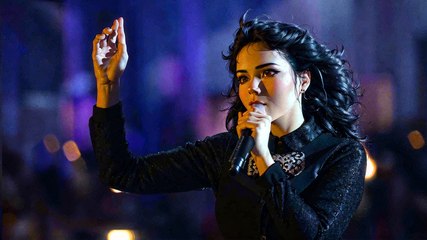 Retour sur les tubes : les débuts de "Dernière danse"