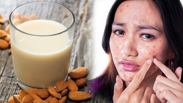 रात को दूध में अंजीर, बादाम और मुनक्का मिलाकर पीने के फायदे | Raat Me Doodh Peene Ke Fayde | Boldsky