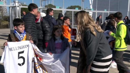 Los más pequeños disfrutan de sus ídolos en Valdebebas