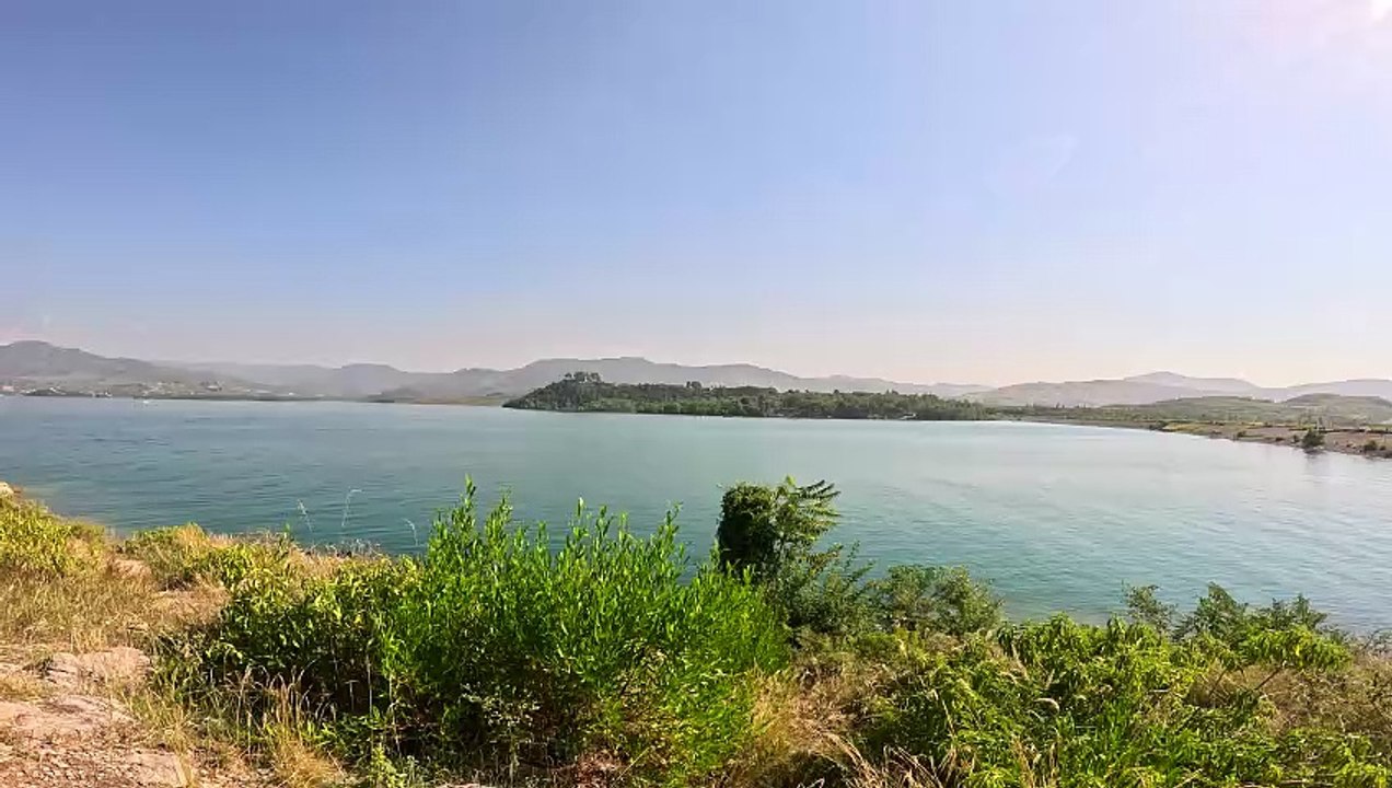 Beautiful Water Side
