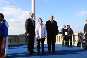 Primer colaborador del Canal es condecorado con la Orden Vasco Núñez de Balboa