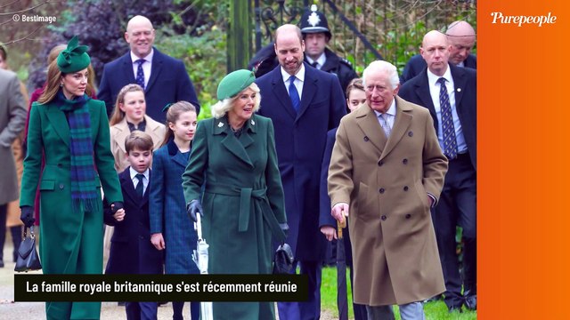 Une jolie brune qui... : Famille royale, cette nouvelle tête qui a retenu l'attention à leur marche de Noël