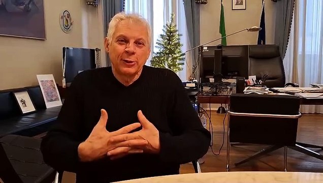 Gli auguri di buon anno nuovo del sindaco di Reggio Emilia Marco Massari