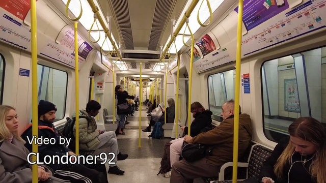 London Underground District line Blackfriars to Westminster February 2023