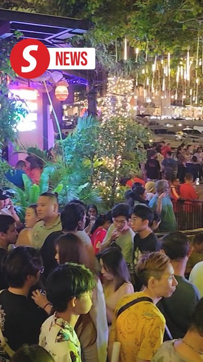 Welcome 2025: Penangites in celebratory mood as new year beckons