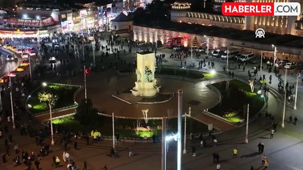 İstanbul'da Yılbaşı Kutlamaları Taksim Meydanı'nda Coşkuyla Gerçekleşti