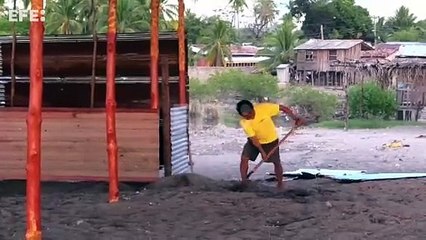 Cedeño, una aldea en el Pacífico de Honduras a la que se la traga el mar