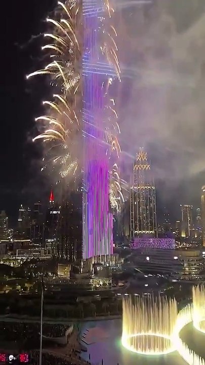 HAPPY NEW YEAR 2025 DUBAI #newyear2025 #happynewyear2025 #shorts  #dubai