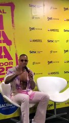 Léo Santana dá “spoiler” sobre figurinos e tema para o Carnaval 2025