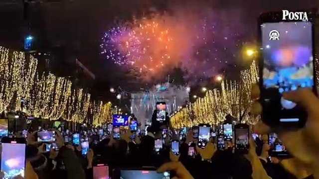 Dünyada 2025 coşkusu: Havai fişek ve ışık gösterileriyle böyle 'merhaba' dediler
