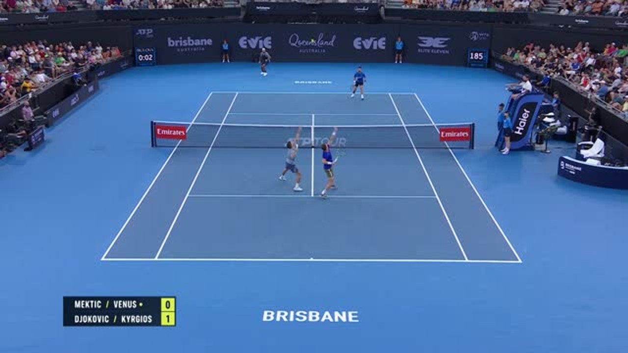 Kyrgios makes TWO tweeners in crazy point