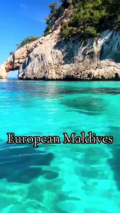 Sardinia 😎😎😎 #sardinia #sardegna #italy #italy🇮🇹 #europe #travel #travellife #traveling #traveltips #travelbucketlist #viral #viralvideo #world #memories