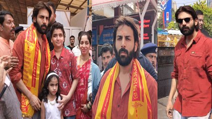Kartik Aryan ने नए साल पर Siddhivinayak Temple में किए दर्शन, Actor का Latest Look हुआ Viral