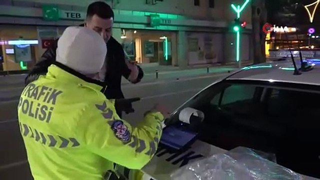 Alkollü olarak direksiyon başına geçip ceza yedi, pişkinlik edip “Yine olsa yine yaparım” dedi