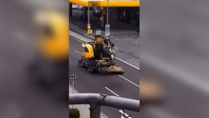 Course-poursuite entre une pelleteuse et des policiers en Allemagne, le conducteur abattu