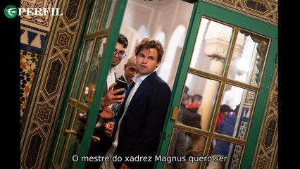 "Renato Gaúcho revela planos para futuro do Cruzeiro e atleta multado por usar calça jeans"