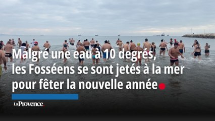 Malgré une eau à 10 degrés, les Fosséens se sont jetés à la mer pour fêter la nouvelle année