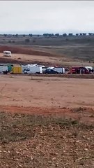 Macro fiesta rave en el aeropuerto de Ciudad Real