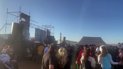 Fiesta rave en el aeropuerto 3