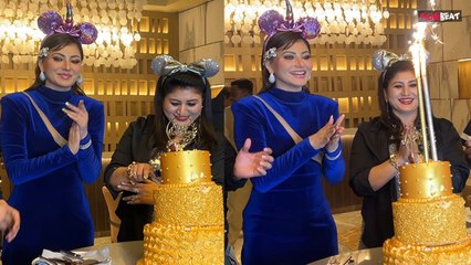 Urvashi Rautela ने मम्मी के Birthday पर रखी Grand Party, कटवाया 'सोने' का केक! । Filmibeat