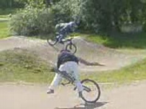 chute de ouf de cyril
