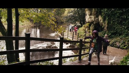 Touristes ! (2012) - Bande annonce