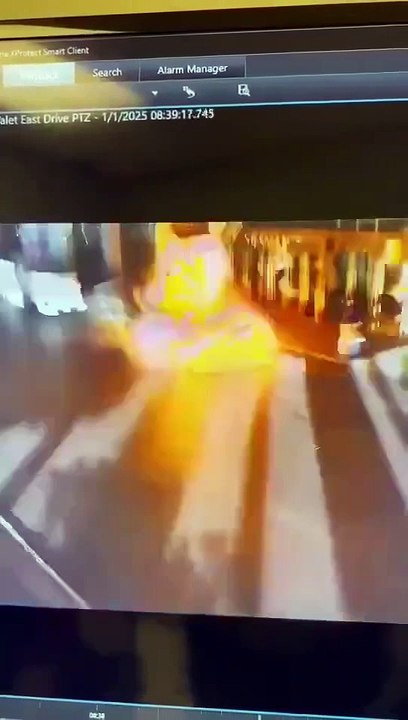 Explosión frente al Trump International Hotel en Las Vegas